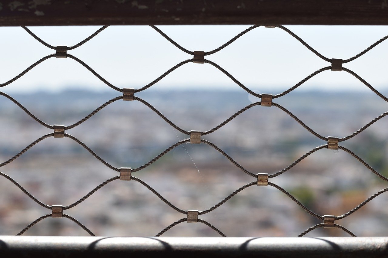 How Influencers Negotiate Major Brand Deals Relationship Boundaries