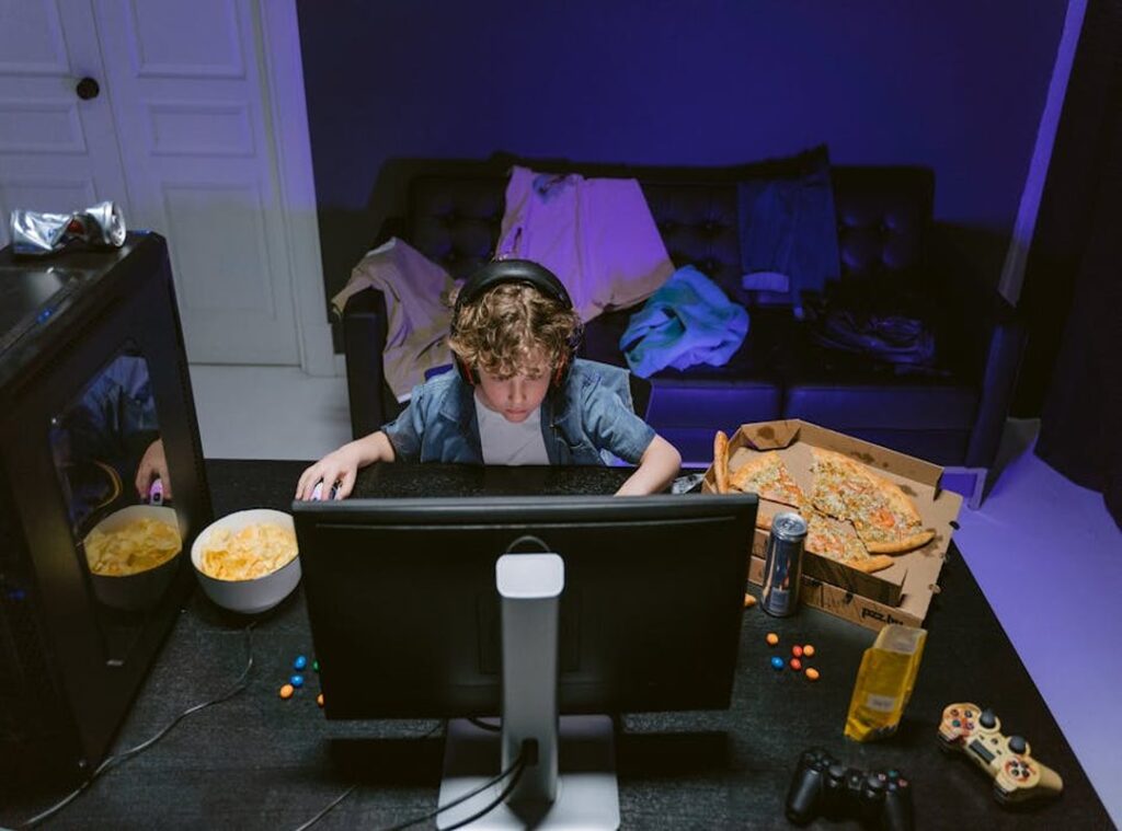 How To Play Online Games Lcfmodgeeks How to Play Online Games Lcfmodgeeks